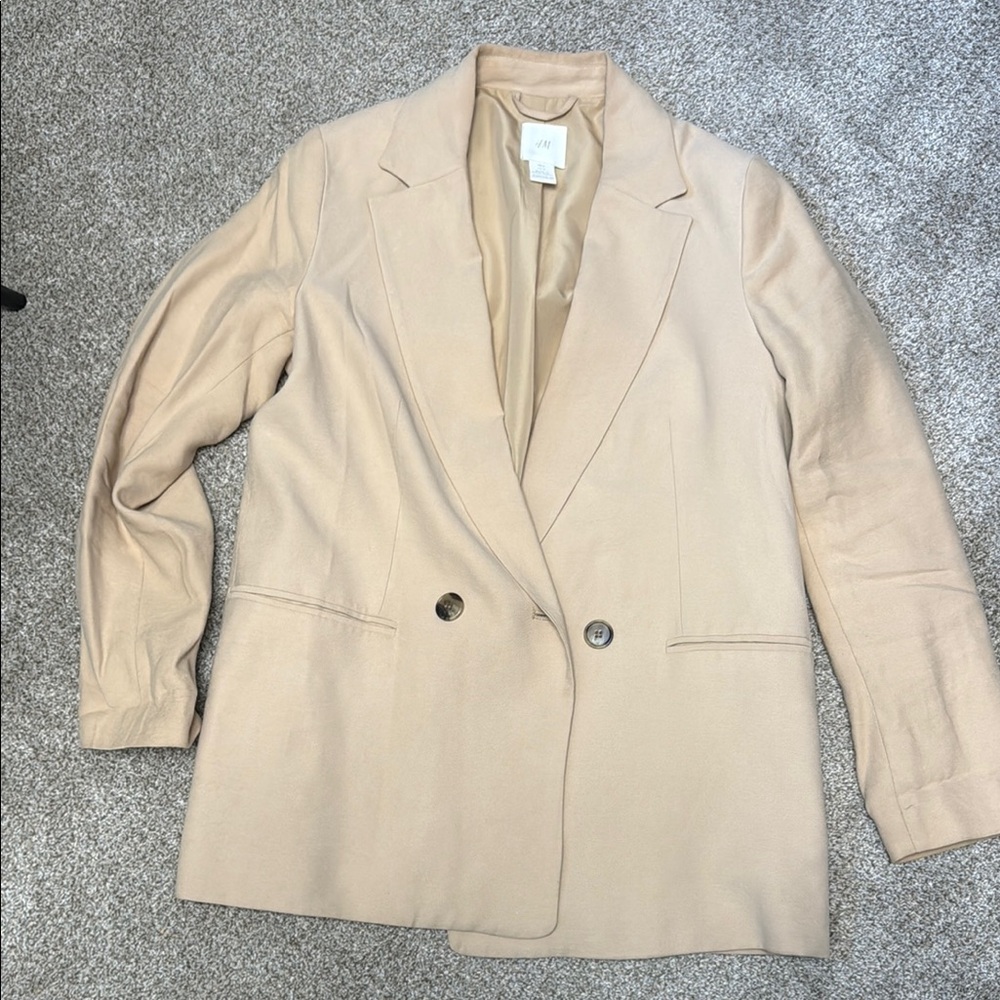 H&M Women's Cream Blazer